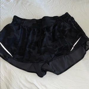 Lulu lemon black camo print running shorts
